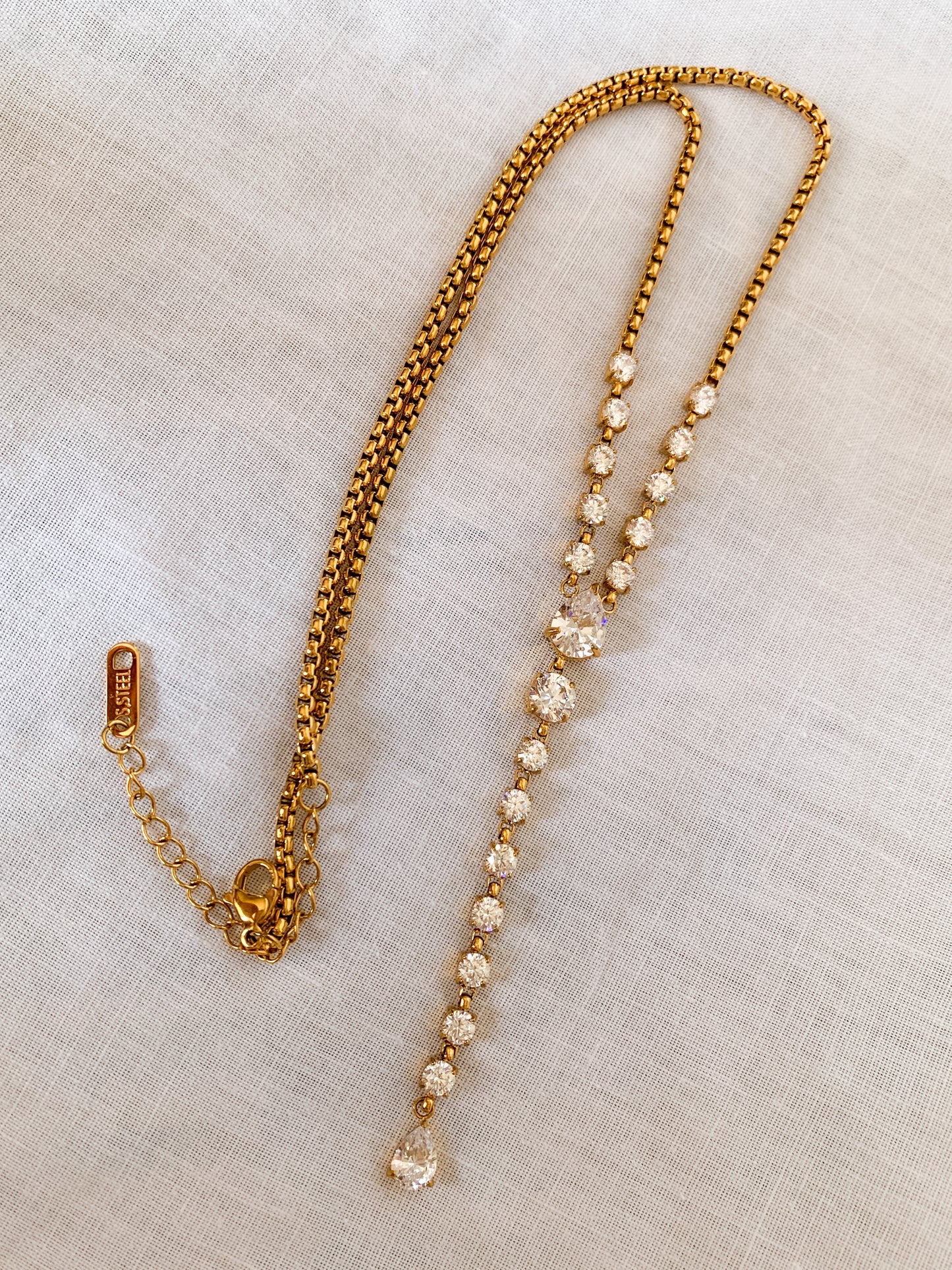 Dew - Y shape necklace